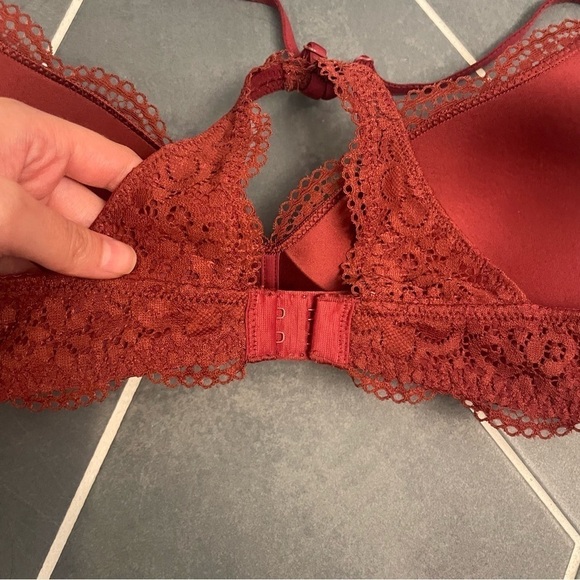 Aerie Burgundy Lace V Neck Bralette - Picture 6 of 7